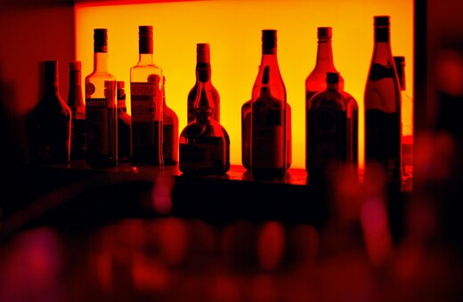 Πειραιάς: Νεκρός 18χρονος μετά από κατανάλωση αλκοόλ σε μπαρ