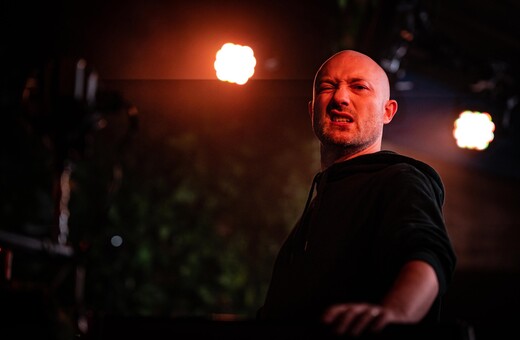 10 ΠΡΑΓΜΑΤΑ ΓΙΑ ΤΟΝ PAUL KALKBRENNER