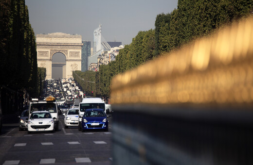 Παρίσι: Δημοψήφισμα σήμερα για την αύξηση των τελών στάθμευσης στα SUV