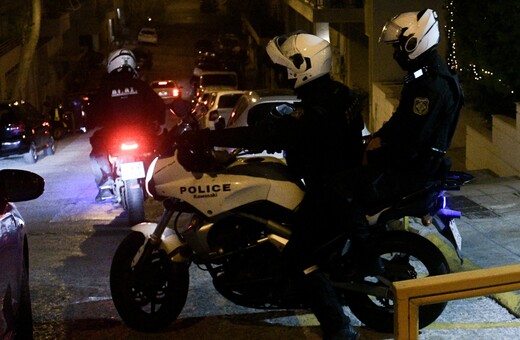 Άνδρας εντοπίστηκε μαχαιρωμένος μέσα σε κατάστημα στη Θεσσαλονίκη