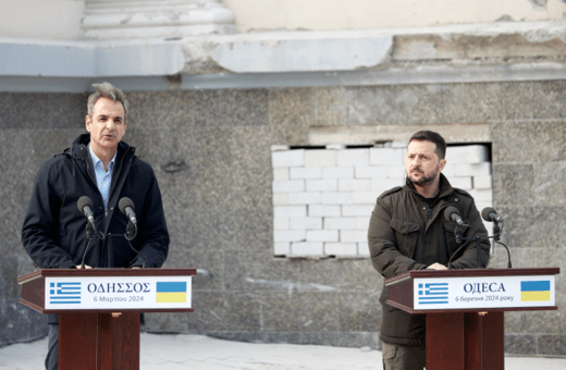 Οδησσός: Φον ντερ Λάινεν, Σαρλ Μισέλ και Τζεντιλόνι καταδικάζουν την επίθεση κατά την διάρκεια της συνάντησης Μητσοτάκη - Ζελένσκι