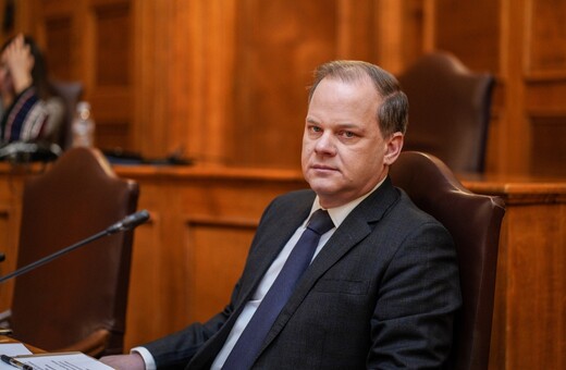 Τέμπη: Ποινικές ευθύνες σε Καραμανλή και Τριαντόπουλο εντοπίζει το πόρισμα του ΣΥΡΙΖΑ 