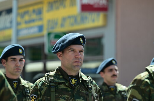 Στρατιωτικές πηγές απαντούν στον Πλεύρη για την παρέλαση Κασσελάκη στη Θήβα