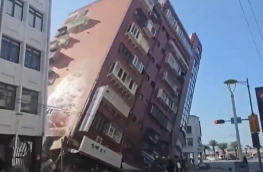 Σεισμός στην Ταϊβάν: Στους 7 οι νεκροί - Ξεπερνούν τους 700 οι τραυματίες από τα 7,4 Ρίχτερ