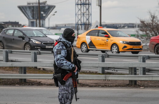Τρομοκρατική επίθεση στη Μόσχα: «Ελπίζουμε να μην βρίσκονται από πίσω οι γαλλικές μυστικές υπηρεσίες»