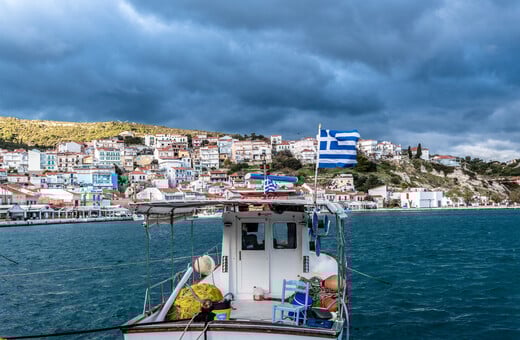 Τουρκάλα πήγε με γρήγορη βίζα στη Σάμο: Η αναμονή, τα προβλήματα και η σύγκριση διακοπών σε Ελλάδα και Τουρκία