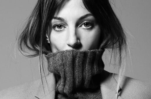 Το μετέωρο βήμα της Phoebe Philo