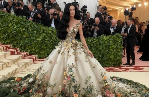 Κέιτι Πέρι: Οι ΑΙ φωτογραφίες της από το Met Gala