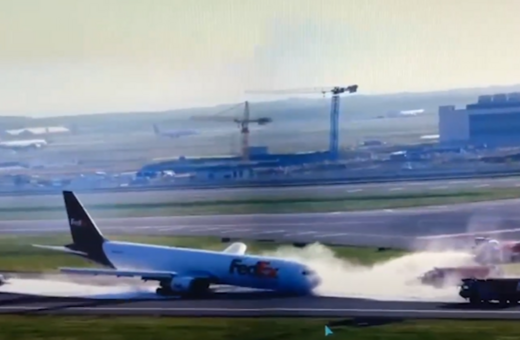 Δραματική αναγκαστική προσγείωση Boeing 767 της FedEx στην Κωνσταντινούπολη