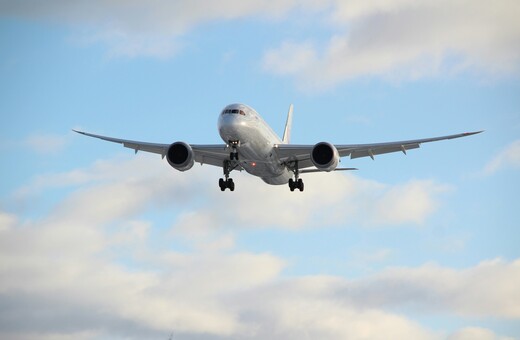 Τουρκία: Έσκασε τροχός αεροσκάφους Boeing κατά την προσγείωση