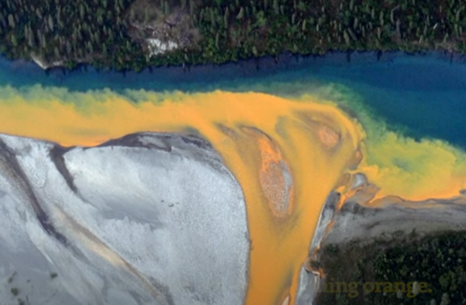 Ποτάμια της Αλάσκας γίνονται πορτοκαλί - Το λιώσιμο των πάγων προκαλεί την απελευθέρωση μετάλλων
