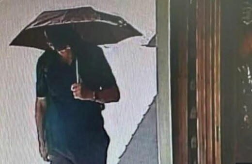 Μυστήριο στη Σύμη με τον Μάικλ Μόσλι: Βίντεο τον δείχνει να περπατά στο Πέδι