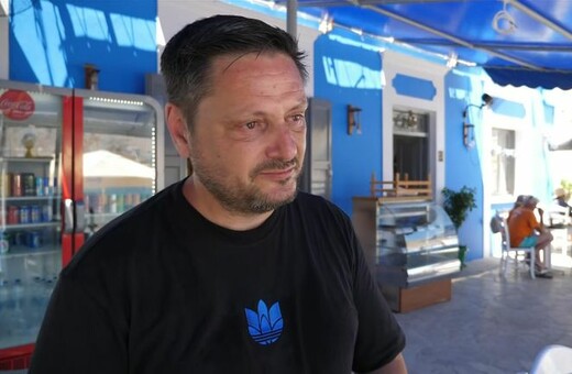 Νεκρός ο παρουσιαστής του BBC στη Σύμη: Δάκρυσε στο Sky News ο εικονολήπτης που «εντόπισε» τη σορό