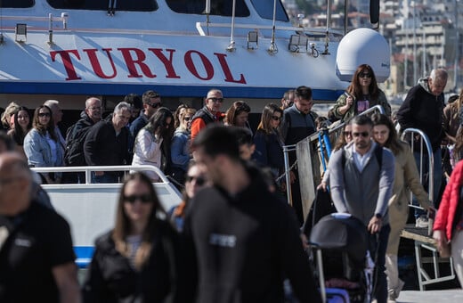 «Χάνουμε τουρίστες από την Ελλάδα», λένε Τούρκοι ξενοδόχοι - Πλημμυρίζουν τα νησιά για το Μπαϊράμι