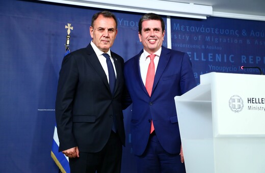 Ανασχηματισμός: Τελετή παράδοσης-παραλαβής στο υπουργείο Μετανάστευσης και Ασύλου