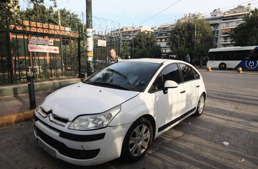 Απολογείται ο γνωστός ποινικολόγος: Μάρτυρες υπεράσπισης η πρώην γυναίκα, η κόρη και συνάδελφός του