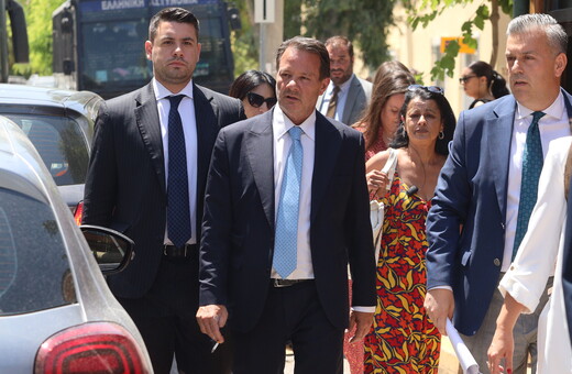  Σοφία Πολυζωγοπούλου: Μήνυση από τη σύζυγο του Απόστολου Λύτρα στον ίδιο και στην πρώην σύζυγό του