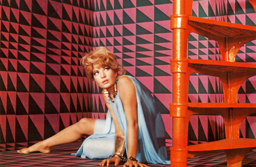 Η cult περσόνα της Μόνικα Βίτι στην ταινία «Modesty Blaise» του Τζόζεφ Λόουζι