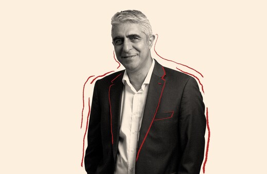 Απολύσεις όπως σε μια πολυεθνική