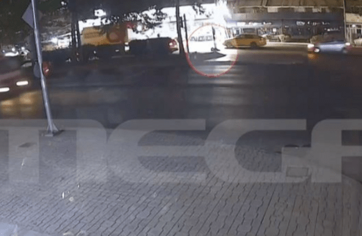 Λεωφόρος Αθηνών: Για 10 ολόκληρα λεπτά η 17χρονη ήταν αβοήθητη στην άσφαλτο