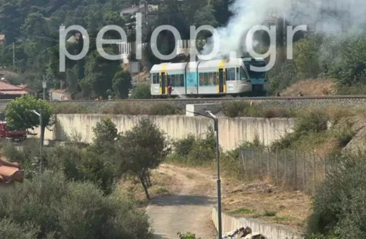Φωτιά σε βαγόνι του Προαστιακού στην Ακράτα