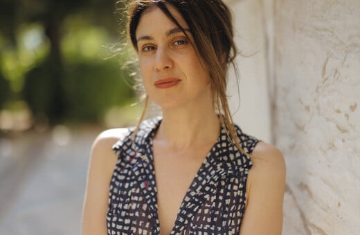 Βερόνικα Ράιμο: Η συγγραφέας που έκανε το autofiction δημοφιλές είδος στην Ιταλία