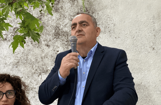 Φρέντι Μπελέρης: Η Κεντρική Εκλογική Επιτροπή τον καθαιρεί από δήμαρχο Χειμάρρας
