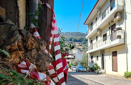 Γυναικοκτονία στην Αμφιλοχία: Τα τελευταία λόγια της 37χρονης πριν πέσει νεκρή
