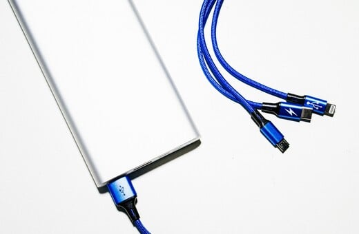 Η IKEA ανακαλεί προληπτικά power bank λόγω κινδύνου πυρκαγιάς