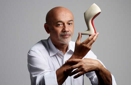 Ο Christian Louboutin μιλάει για τα αντικείμενα που έχει συλλέξει και τις εμπνεύσεις του