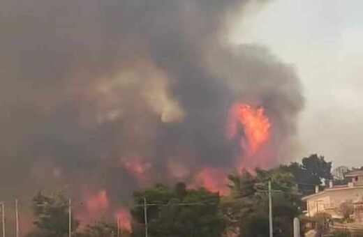 Μεγάλες φωτιές τώρα στα Μέγαρα και τον Βαρνάβα: Μηνύματα για εκκένωση