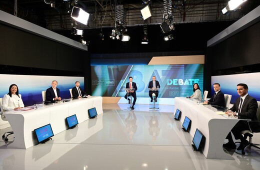 ΠΑΣΟΚ debate: Οι θέσεις των «6» για κόκκινα δάνεια, 11 «διαφωνούντες» της ΝΔ και μεταναστευτικό