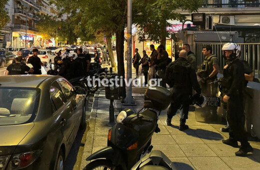 Θεσσαλονίκη: 19 προσαγωγές μετά από επιχείρηση της ΕΛΑΣ στην κατάληψη «Libertatia»
