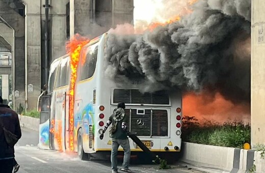 Φωτιά σε σχολικό λεωφορείο στην Ταϊλάνδη - 25 νεκροί