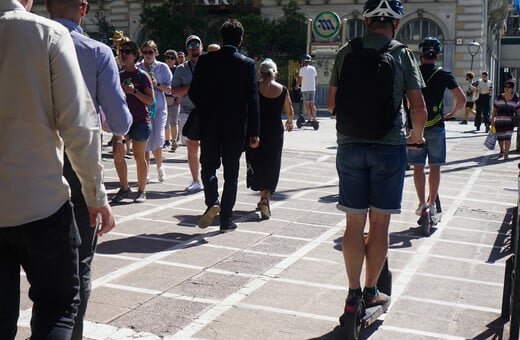 Δημογραφικό: Το 2070 στην Ελλάδα οι γυναίκες 90 και άνω θα είναι η πολυπληθέστερη ομάδα του πληθυσμού