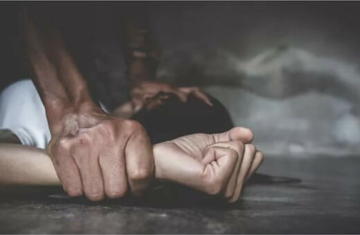Λέσβος: 14χρονη κατήγγειλε βιασμό από δύο άτομα - Την εκβίαζαν με βίντεο