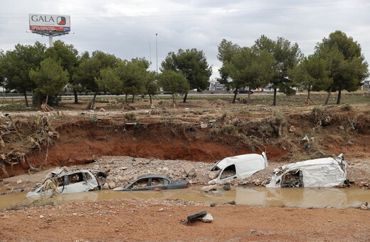 Οργή στην Ισπανία: Αγνόησαν τις προειδοποιήσεις - Άνω των €4 δισ. η οικονομική καταστροφή
