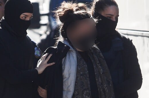 Έκρηξη στους Αμπελόκηπους: Στη φυλακή η 30χρονη που συνελήφθη στο αεροδρόμιο