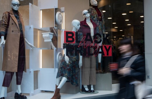Black Friday 2024: Ποια Κυριακή είναι ανοιχτά τα μαγαζιά