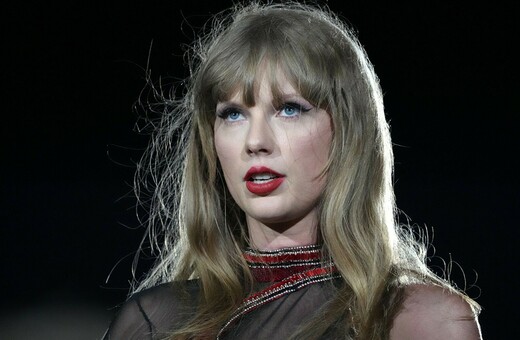 MTV Europe Music Awards: Η Taylor Swift μεγάλη νικήτρια της βραδιάς - Κέρδισε για τρίτη φορά το βραβείο καλύτερου καλλιτέχνη