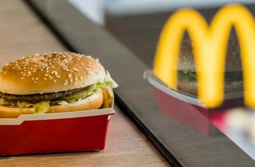 Η McDonald's επενδύει 100 εκατ. δολάρια μετά τον σάλο για τα κρούσματα E. coli