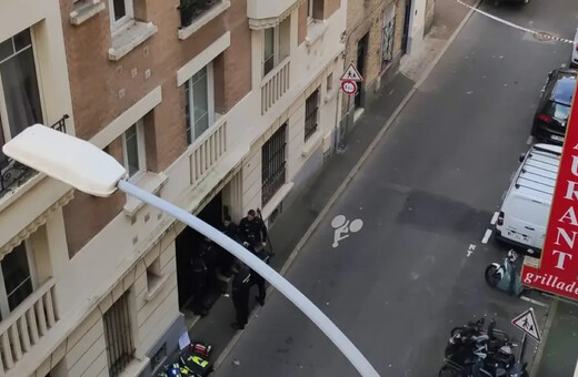 Συναγερμός στο Παρίσι - Ιδιοκτήτης εστιατορίου κρατάει ομήρους στο 15ο διαμέρισμα 
