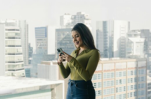Πώς η Gen Z ξαναγράφει τους κανόνες εργασίας