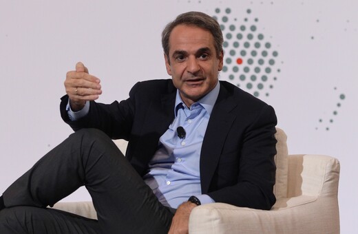 Μητσοτάκης στο TikTok για το «Gigabit Voucher»: «Κουράστηκες να σου κολλάει το ίντερνετ;»