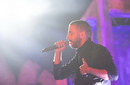 Μια (σχεδόν) ψύχραιμη ακρόαση στο «G.T.K.» του ΛΕΞ