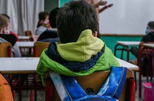 Πολύχρωμο Σχολείο: «Αόρατα τα ΛΟΑΤΚΙ+ παιδιά στο σχολείο, αναίτια αφαίρεση υλικού πρόληψης της βίας και του εκφοβισμού»