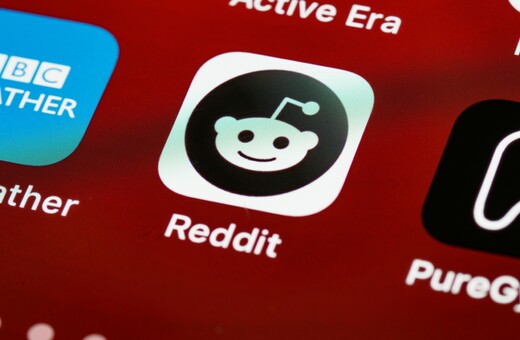 Reddit: Πιο δημοφιλές από το Χ στην Αγγλία