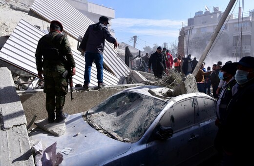 Σύροι αντάρτες εισέβαλαν στη δεύτερη μεγαλύτερη πόλη της Συρίας, το Χαλέπι
