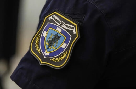 «Το βασανιστήριό μας τελείωσε, βρήκα το θάρρος να τα αναφέρω όλα» λέει η σύζυγος του αστυνομικού της Βουλής
