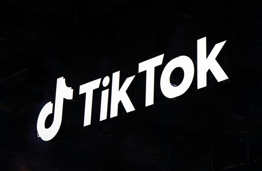 Χωρίς TikTok η Αλβανία για ένα χρόνο